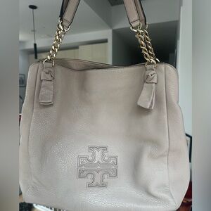 Tory Burch Shoulder Bag with Structured Design